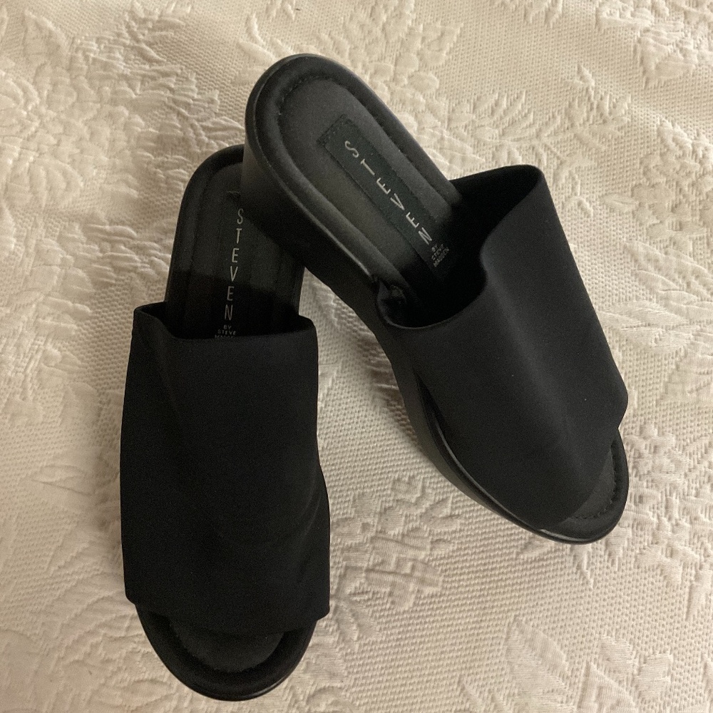 Steven Sandals